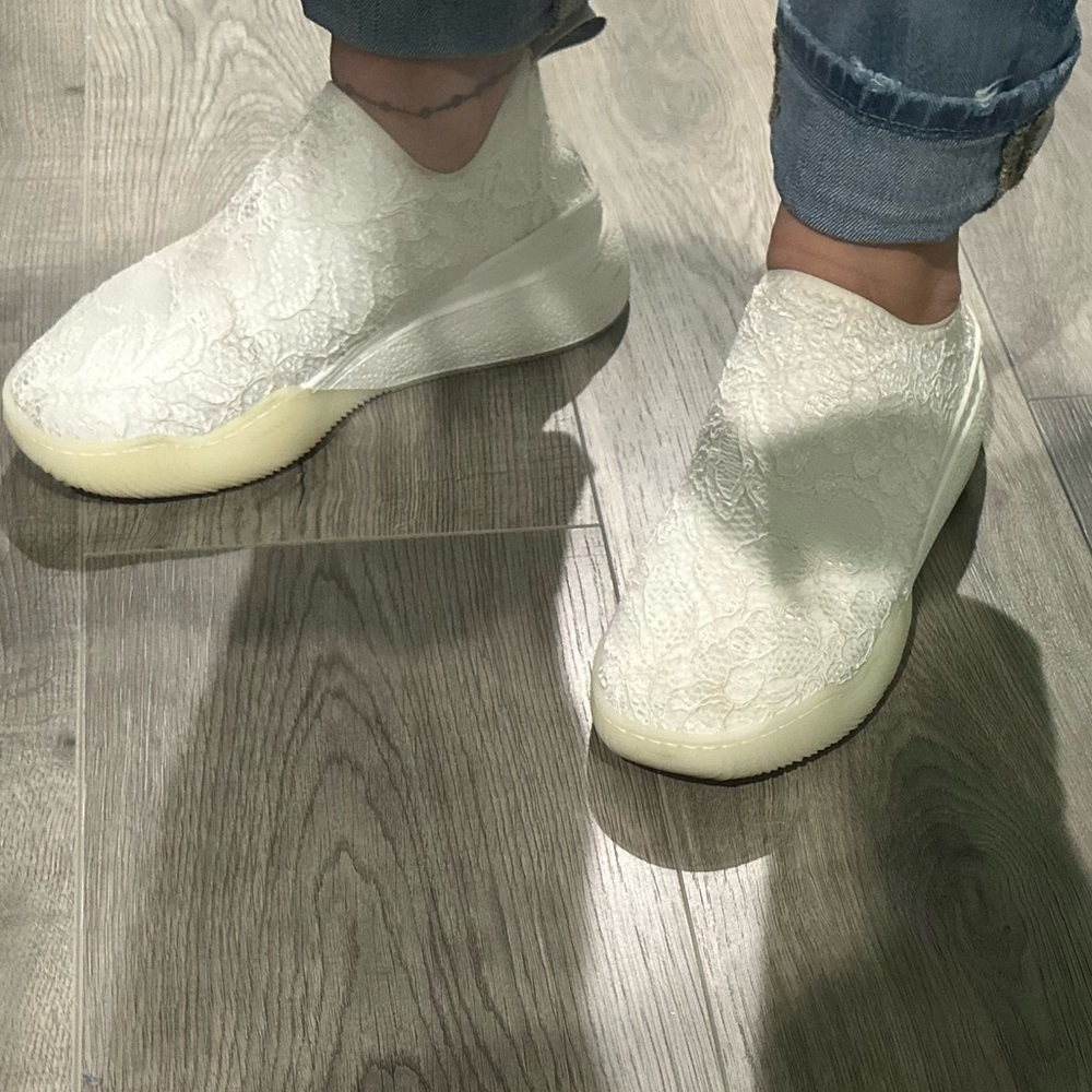 Stella McCartney white lace sneakers